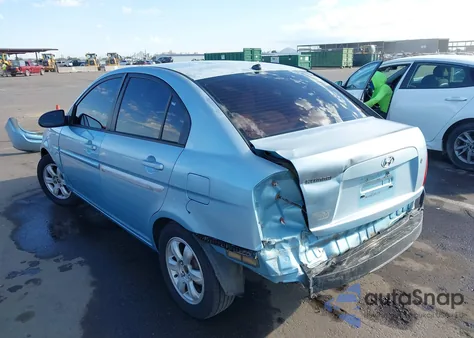 2006 Hyundai Accent Gls из США, поврежденный, VIN KMHCN46C66U050356